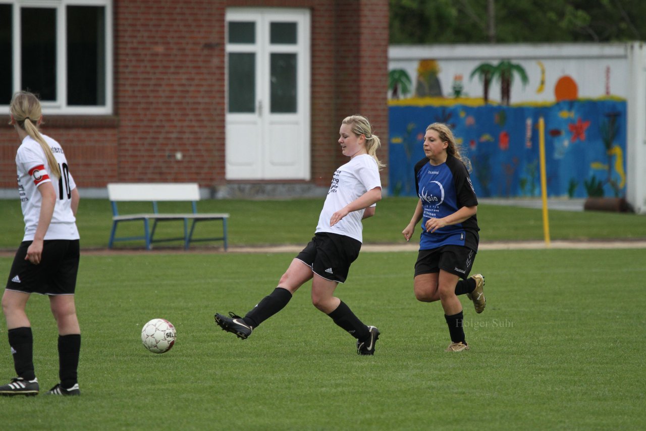 Bild 182 - Frauen am 13.5.12